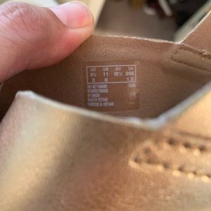 Clarks Cushion Gold Wedge Sandals 11M